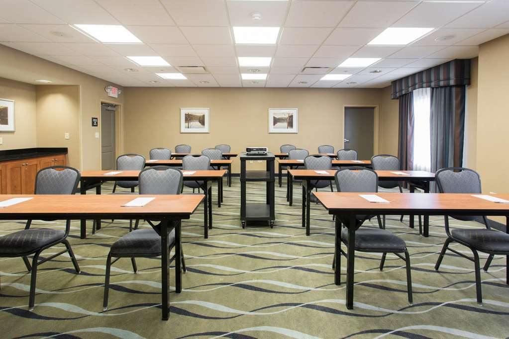 Hampton Inn & Suites Chicago Deer Park Facilities photo